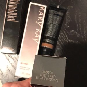 Mary kay CC cream